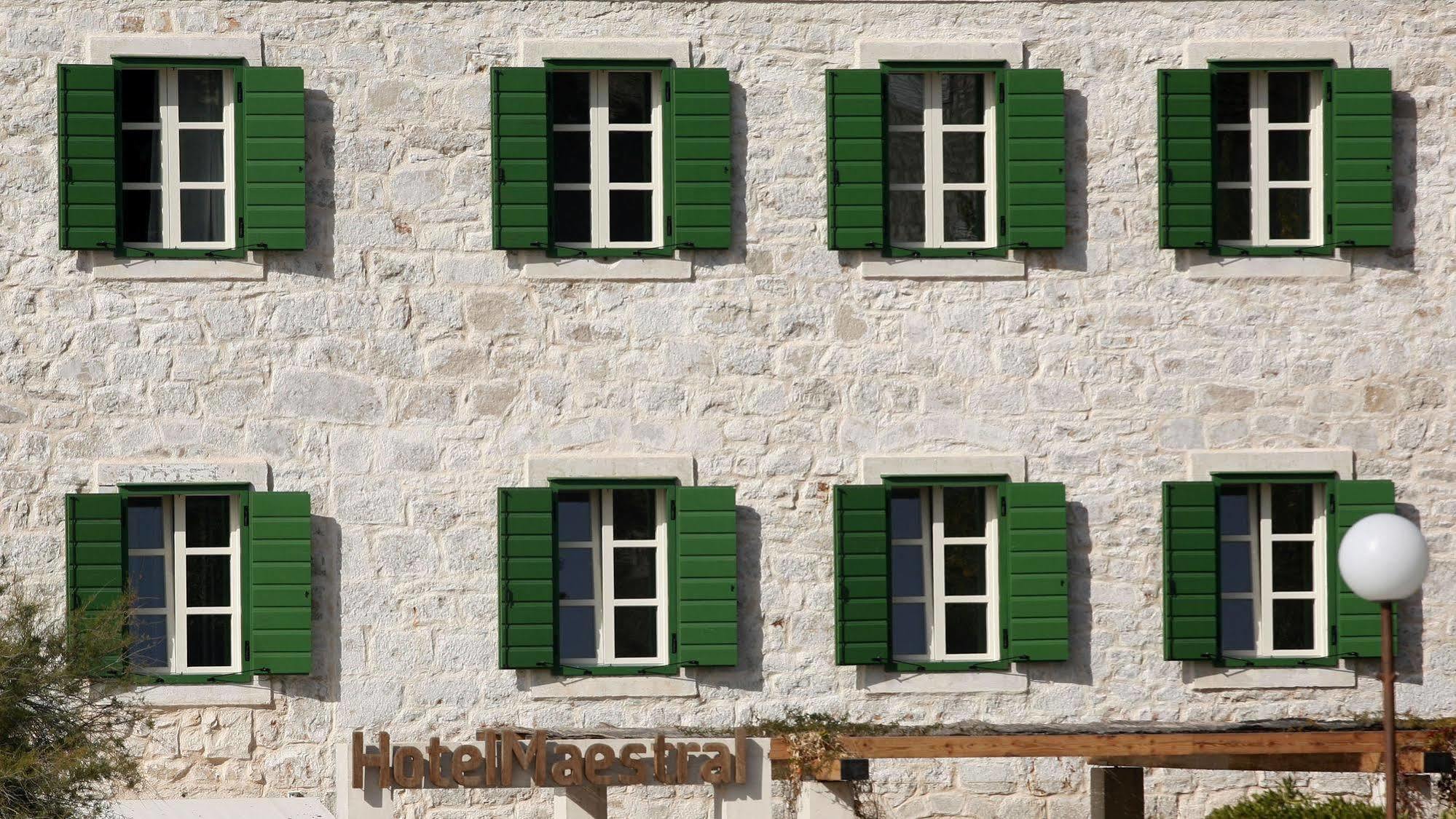 Hotel Maestral Prvić Luka Exterior foto